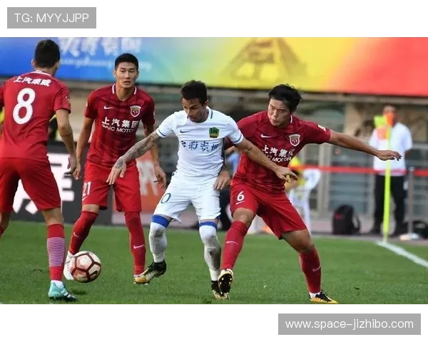 广东VS上海:东道主攻防均衡占得先机 广东VS上海:东道主攻防均衡占得先机