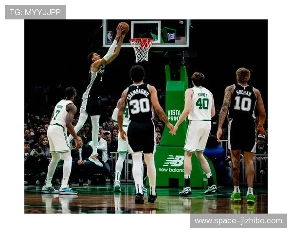 文班亚马盖帽领跑，马刺中锋防守威慑力